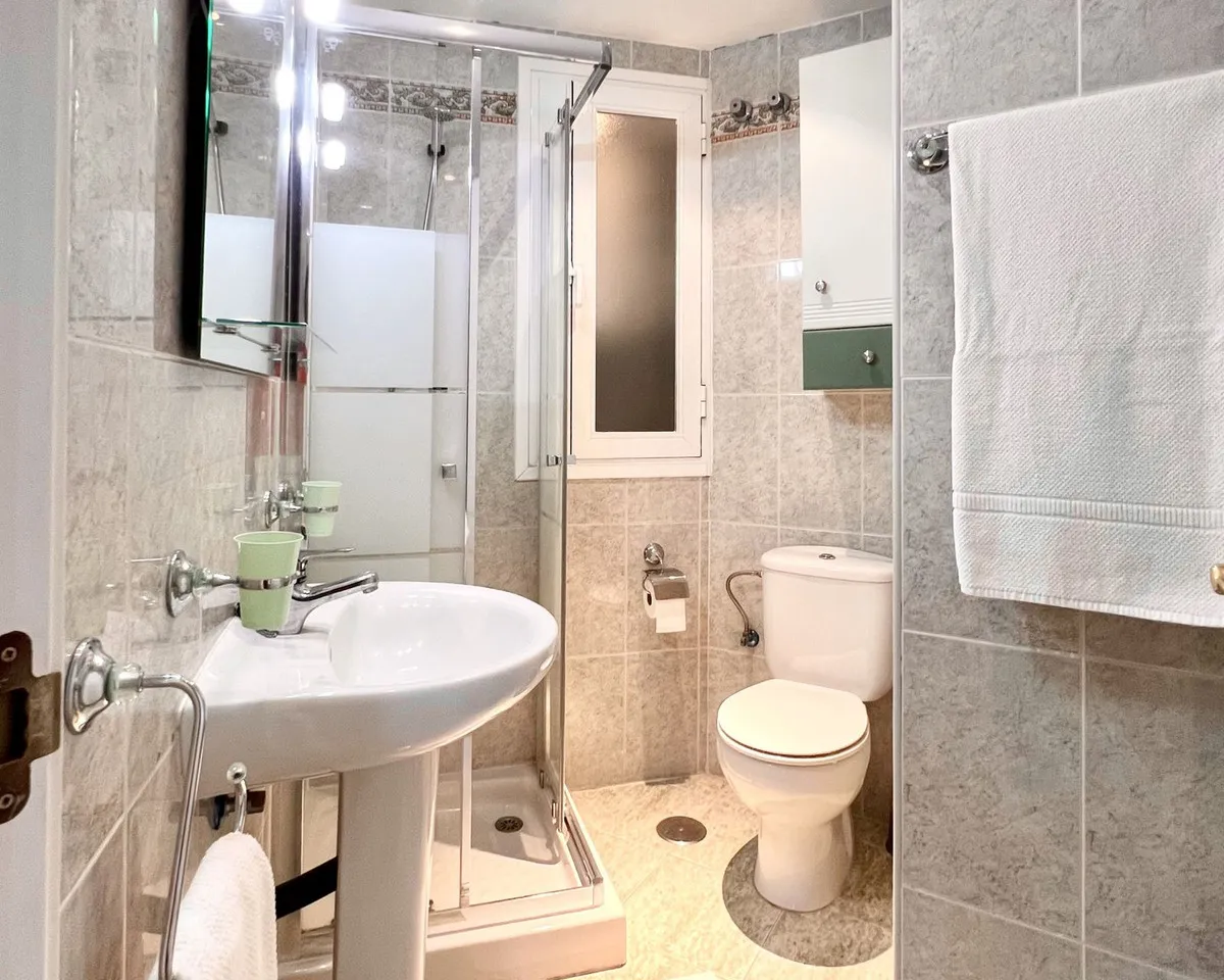 6cc05d0f-30da-44fa-a69a-3846b0fae999