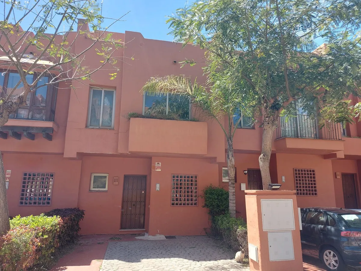 3d240b42-f6f8-4d41-8b2b-491426537fcb