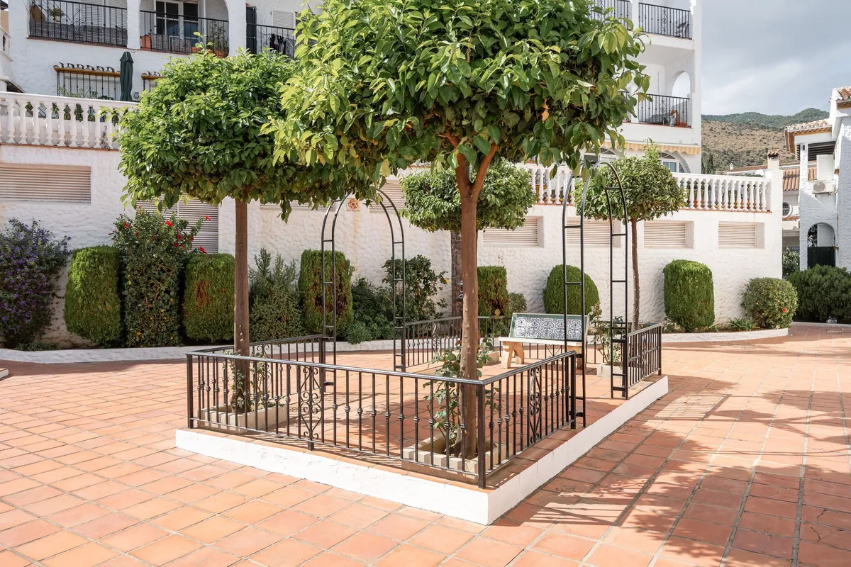 7fa2a5dc-07c8-4be5-9b09-7ab573d2ee55