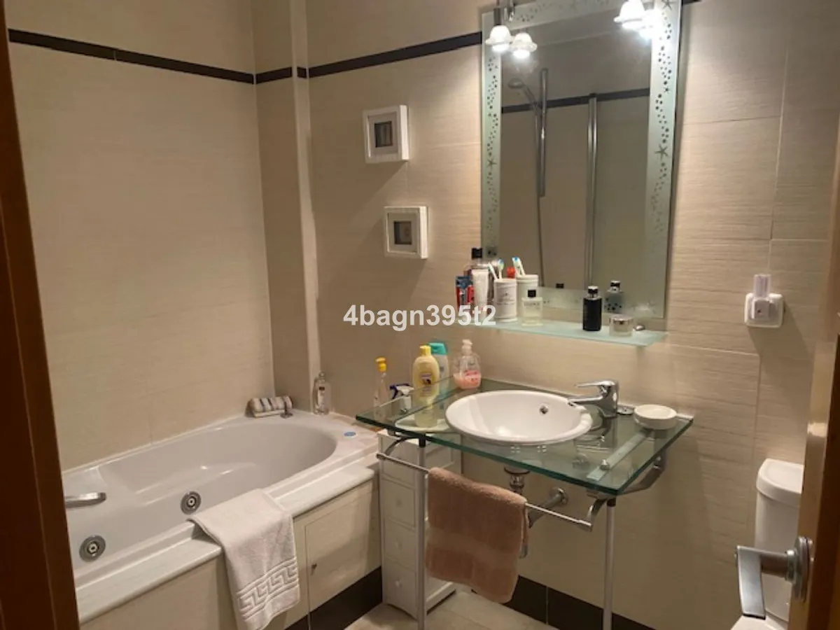 17c0c259-f5d8-4c6f-bfcc-007a2cf1d514