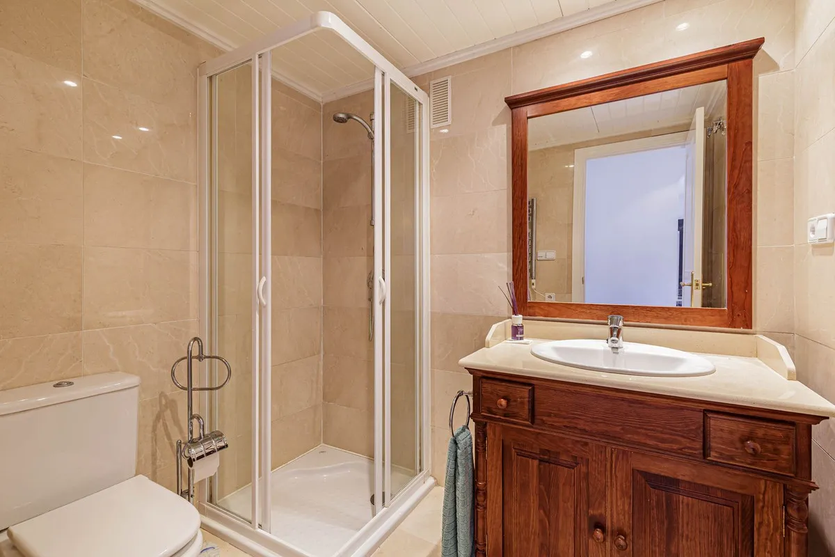 e50f4415-53c1-441c-af11-dfc64e665a46