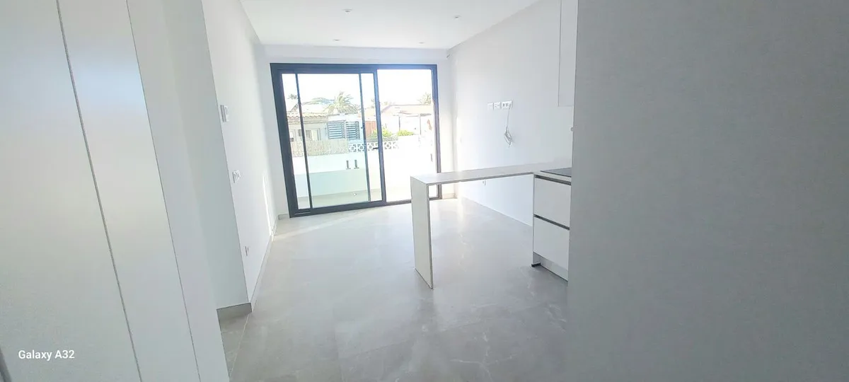 5b97bf6a-9561-47bc-9805-10aeca63dc40