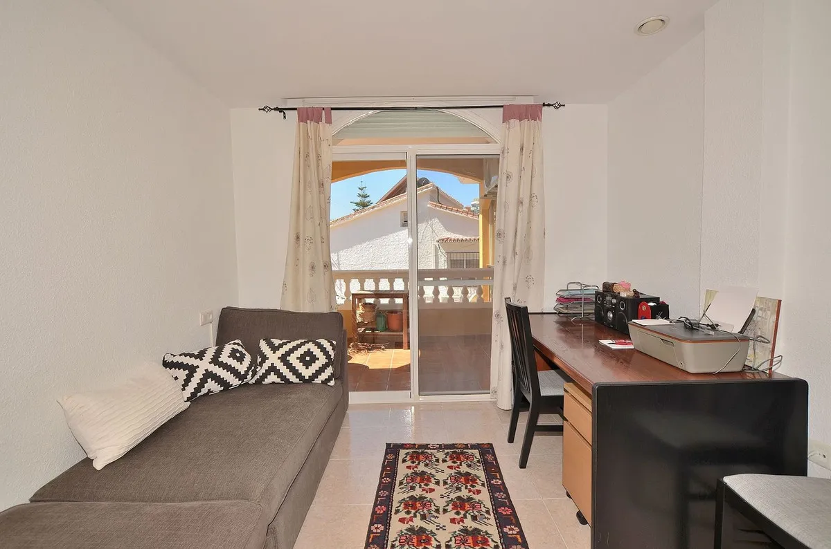 b1f5bea3-39f3-4a10-acaa-6bb94f4e50ef