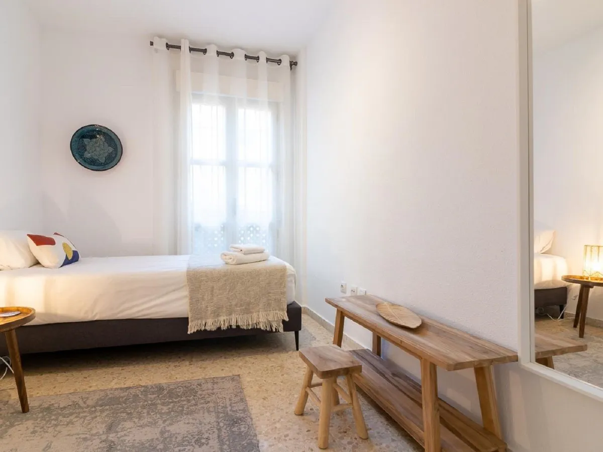 762f6dc5-b3b0-4258-8932-1ac7e9036616