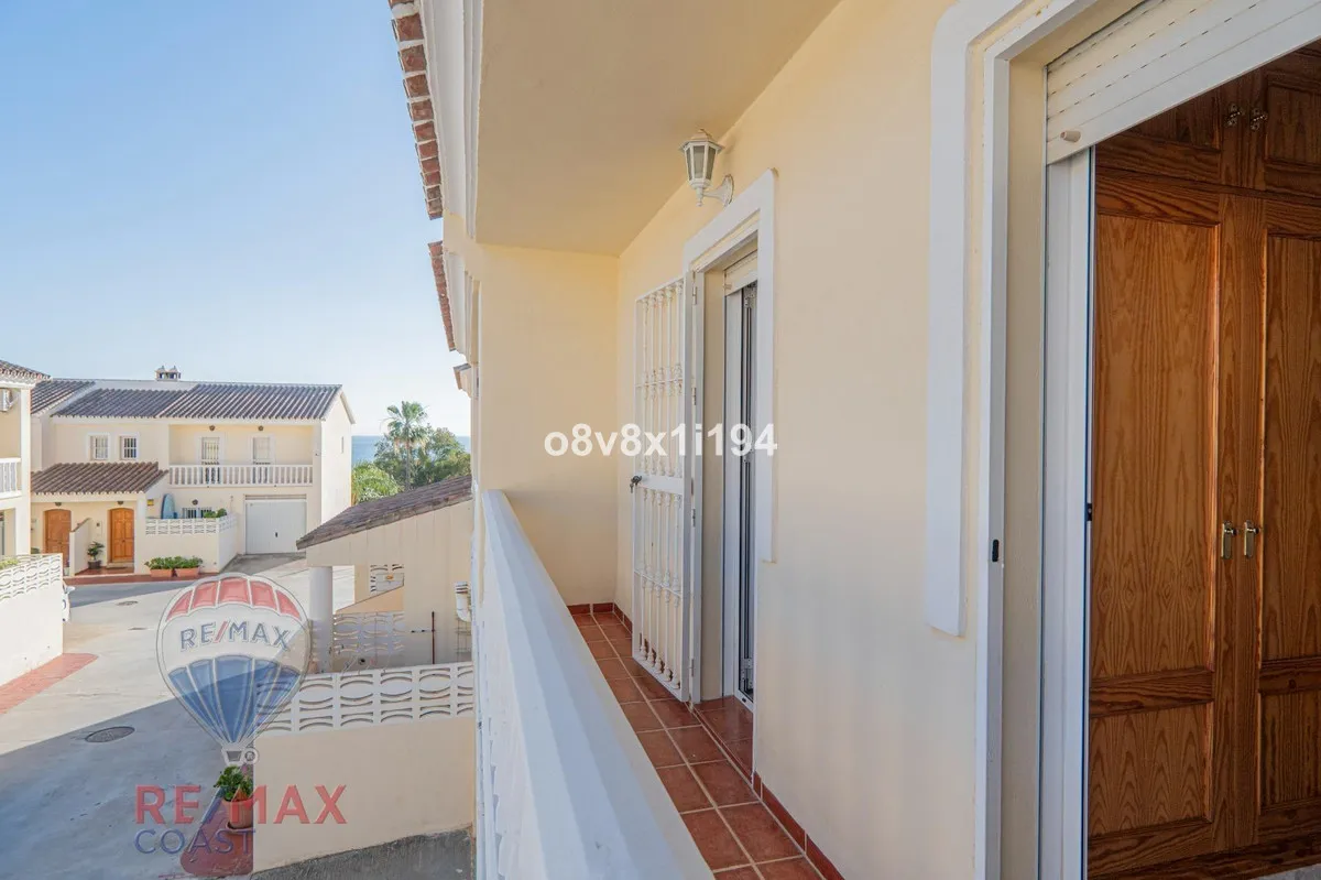 005856de-5e9a-475e-87ef-252ccdc831f4