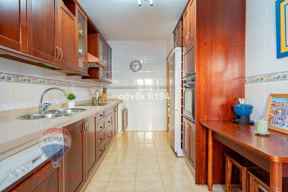 080b9249-b128-4b3f-a0f1-0f9217dbcb85