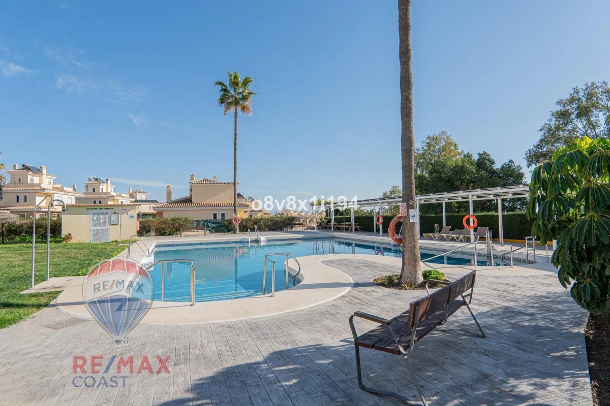 1548fc8a-ad00-444f-a179-6fce741e49b6