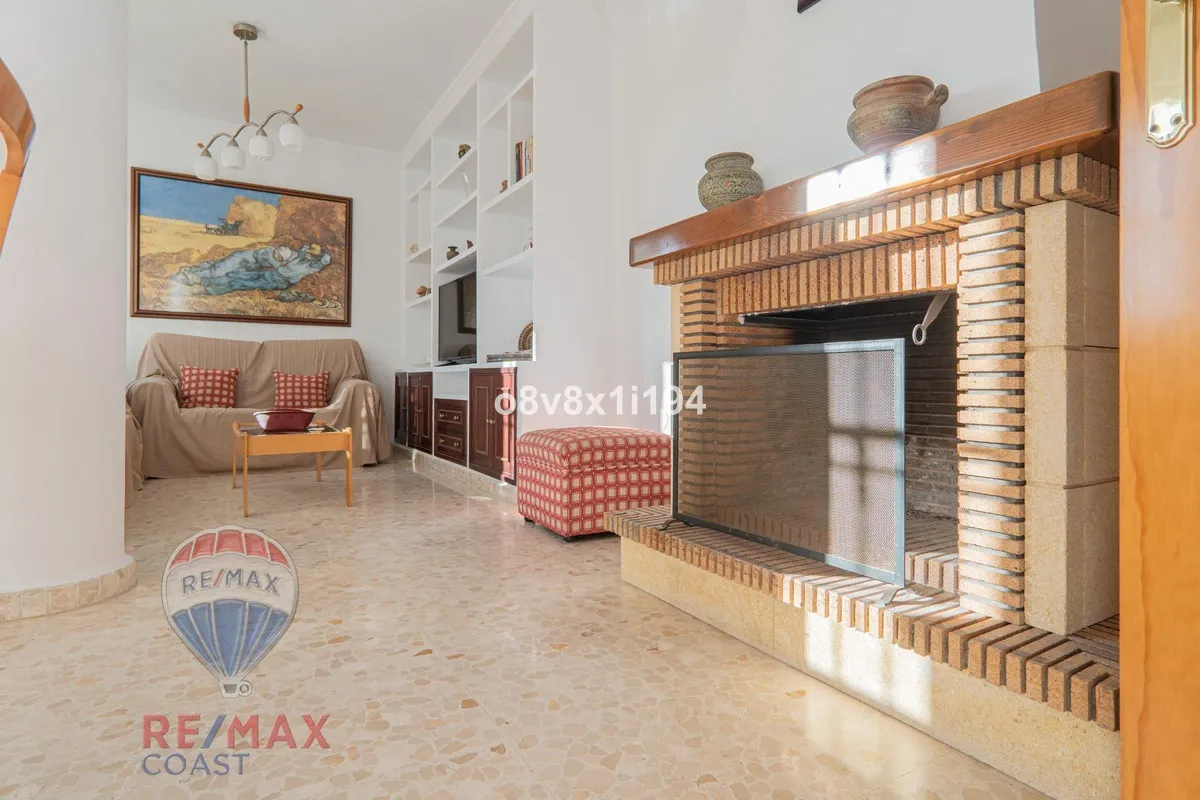 4a838c6d-dbbf-45a2-8fc0-b47ae28a8804