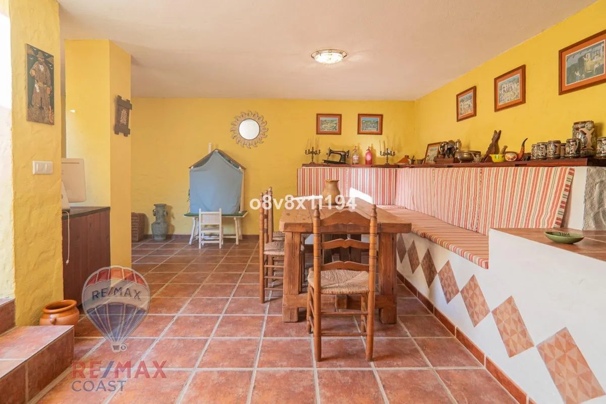 ac1f740a-8af4-4681-8ed7-f137170ade0a