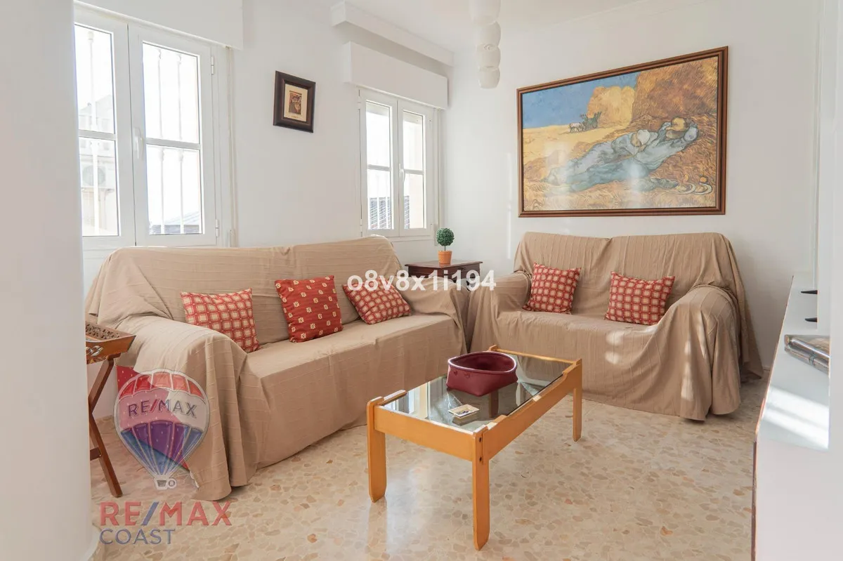 b99f0d52-9921-4dcf-a6d2-252d755064bc