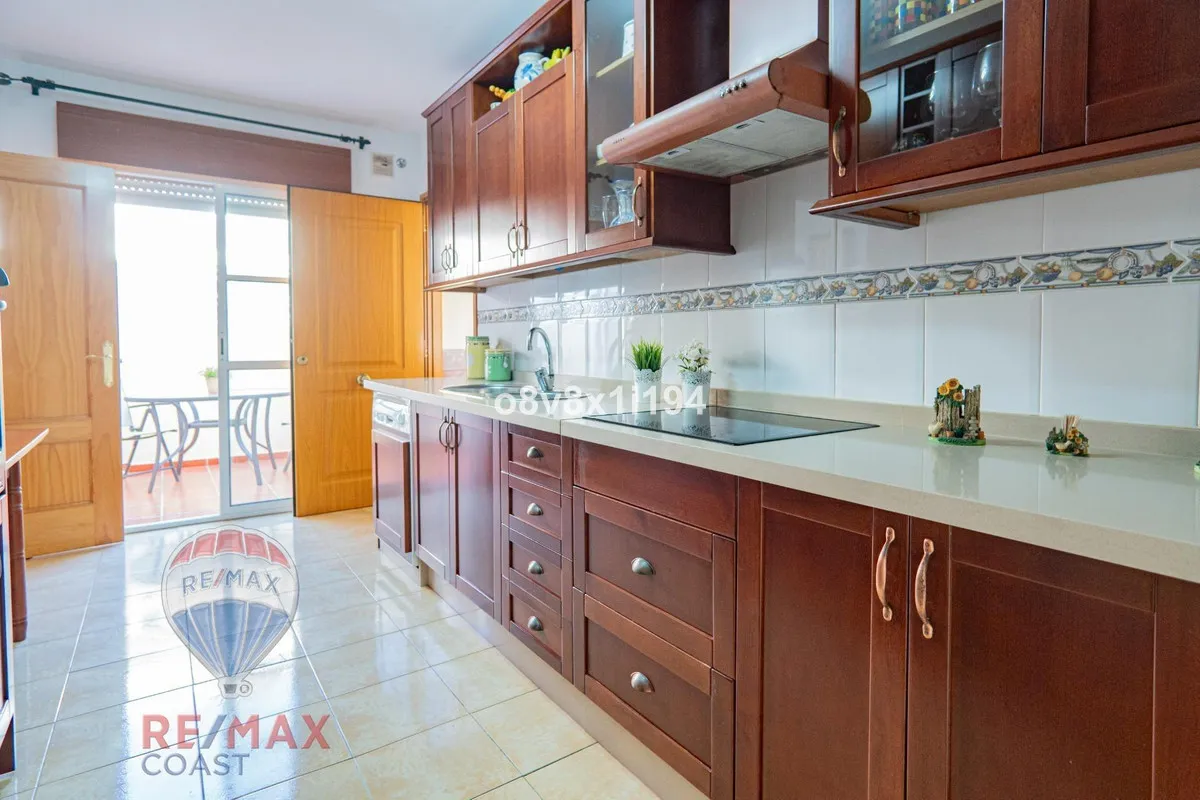 e82278ee-8dfc-4667-8c49-6e463fadc757