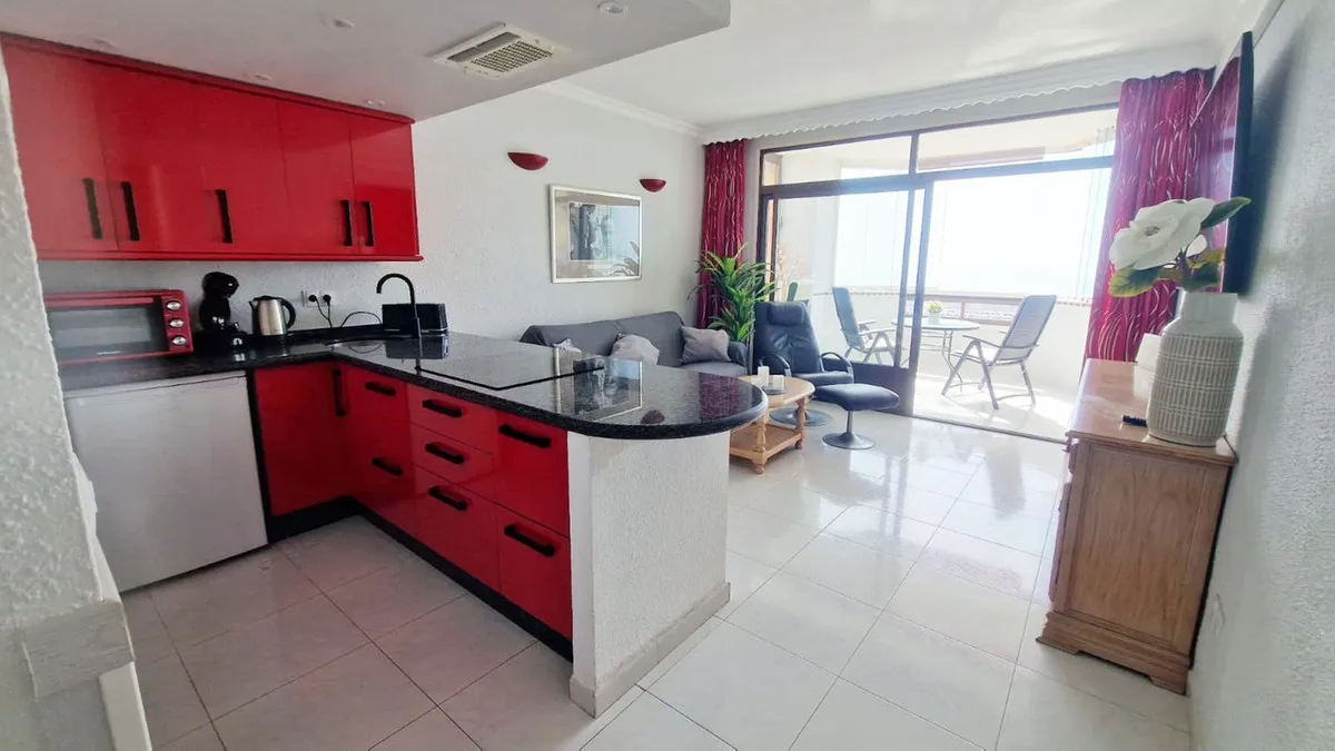 fd0d78db-98b3-424f-b999-b87140417729