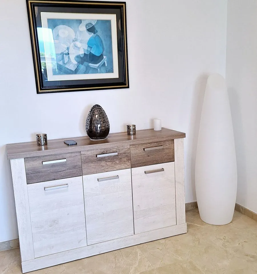 063c563a-3cd5-4e6d-b997-95cf9d588d07