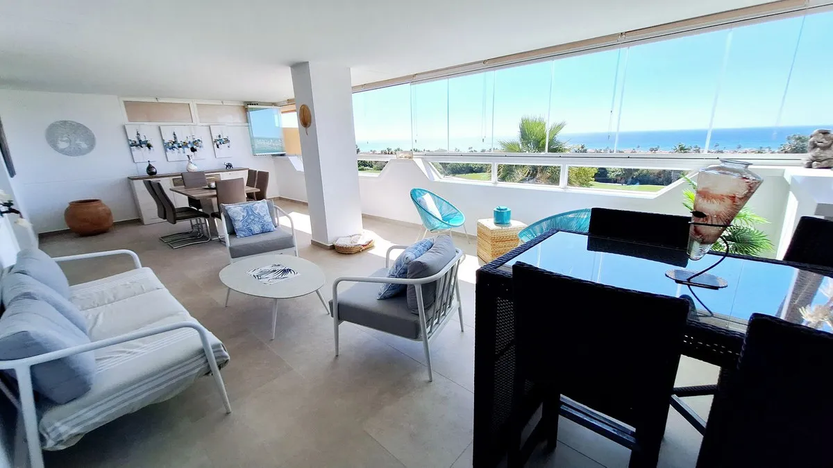 76d7e8af-3fba-4a2c-ac21-de3ca896a653