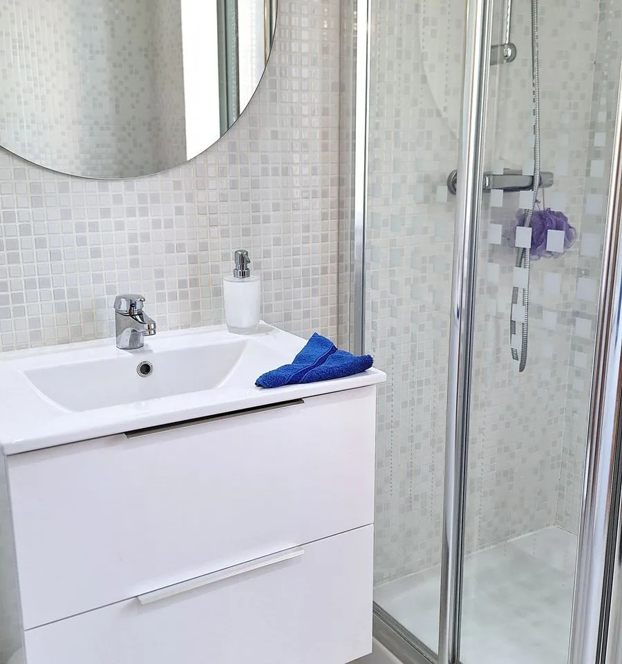 d0189323-b535-4f62-81fe-e00a21b58789