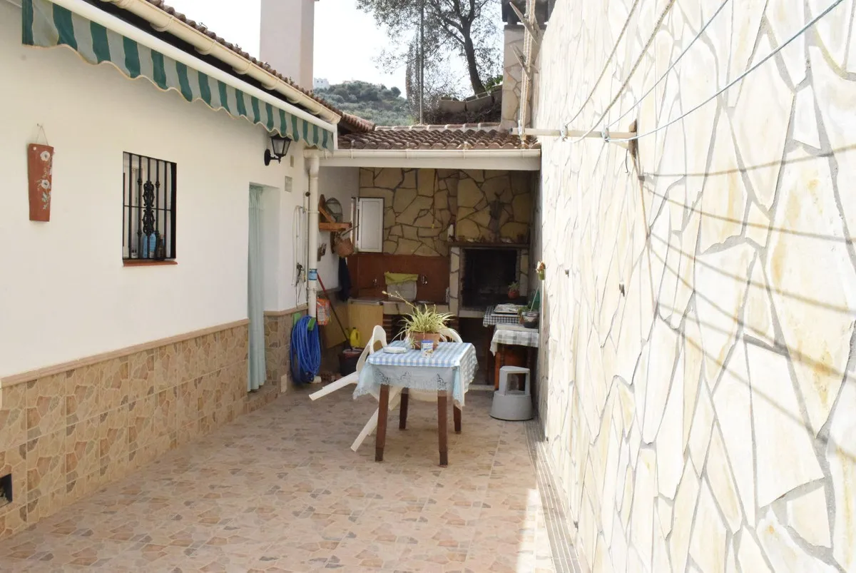 328c1cf3-92a8-4e3b-89fd-6206e1f726c7