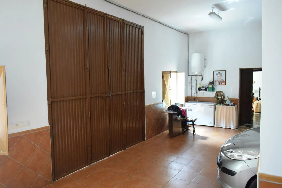 6eb827c9-91cf-4caf-a6d5-494a6fe7f3a6