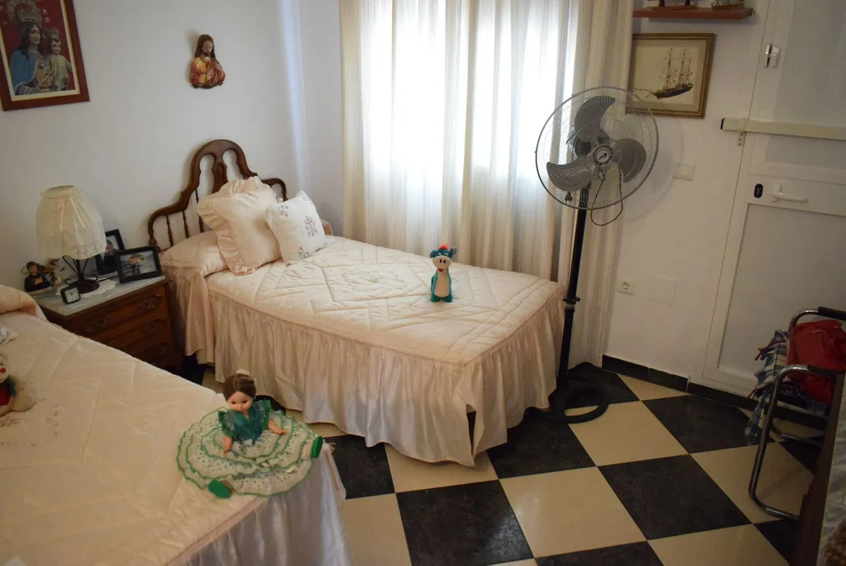 c55de015-7848-4e9f-bba8-bde1ea4ffd16