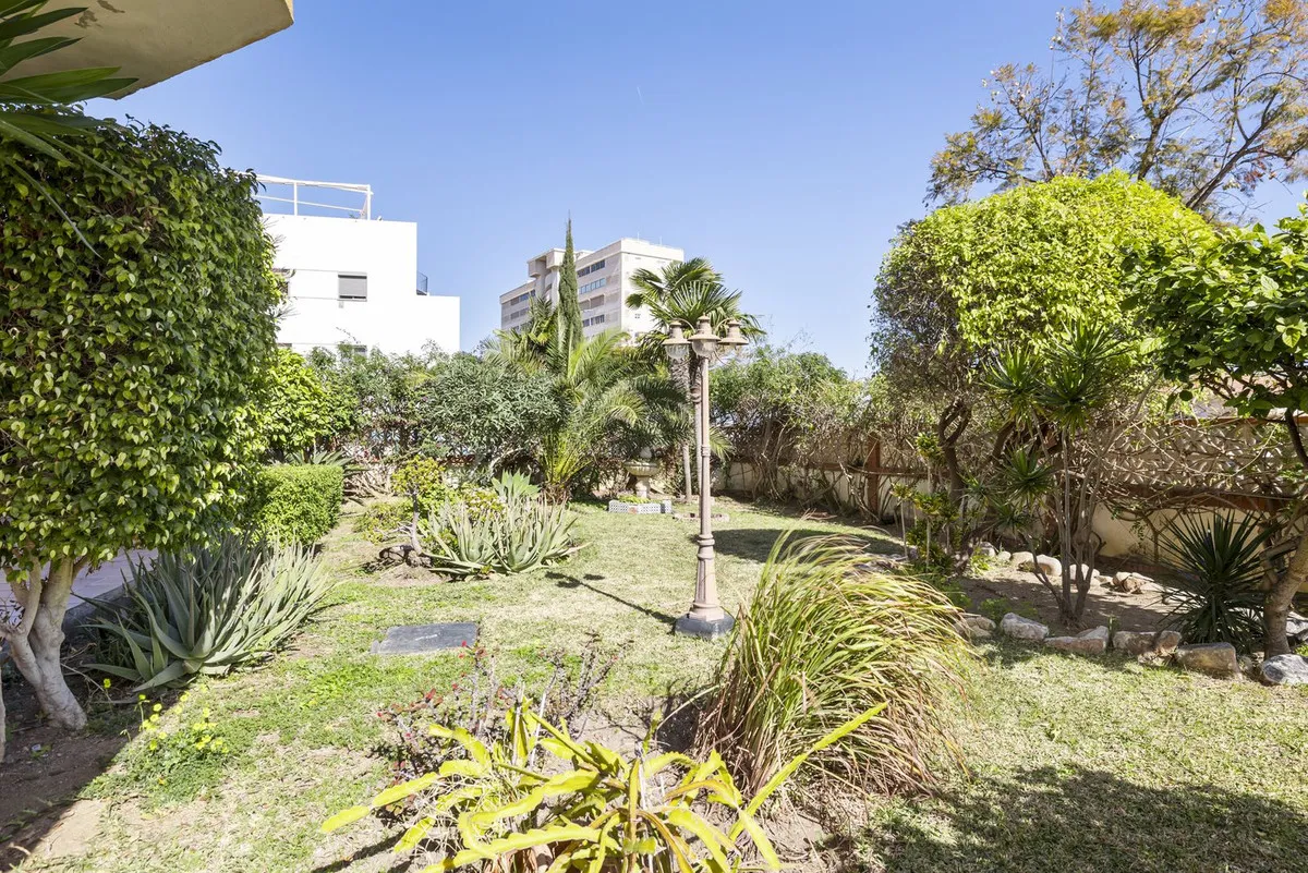 729f6868-3c2e-45d9-bd81-5903d599a5c3