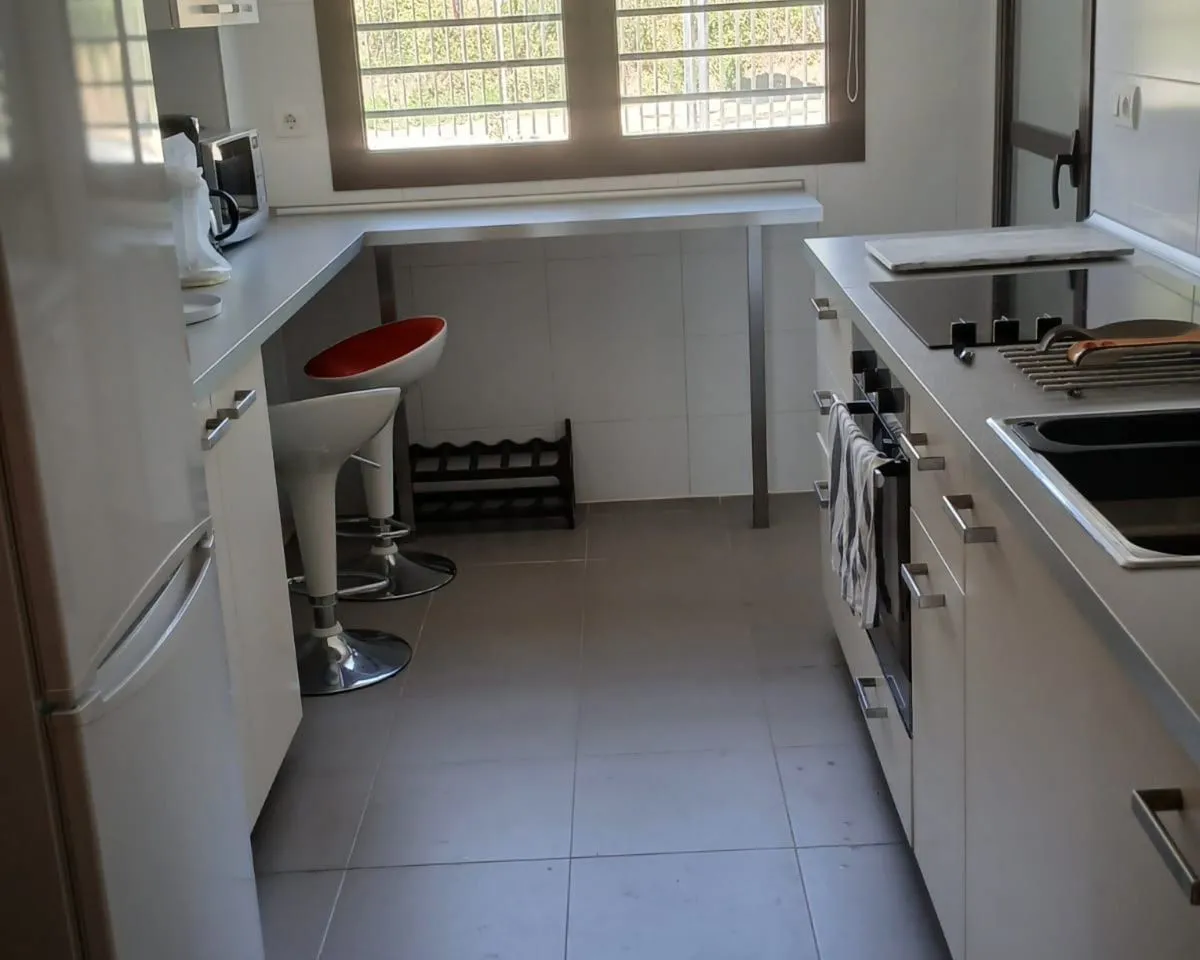 80630590-4e84-441a-bbca-e90af48e9030