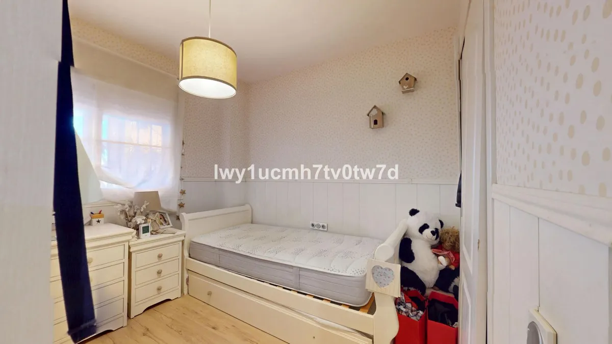 5ba5aa21-4e20-481a-b841-85e7c7b47f6e