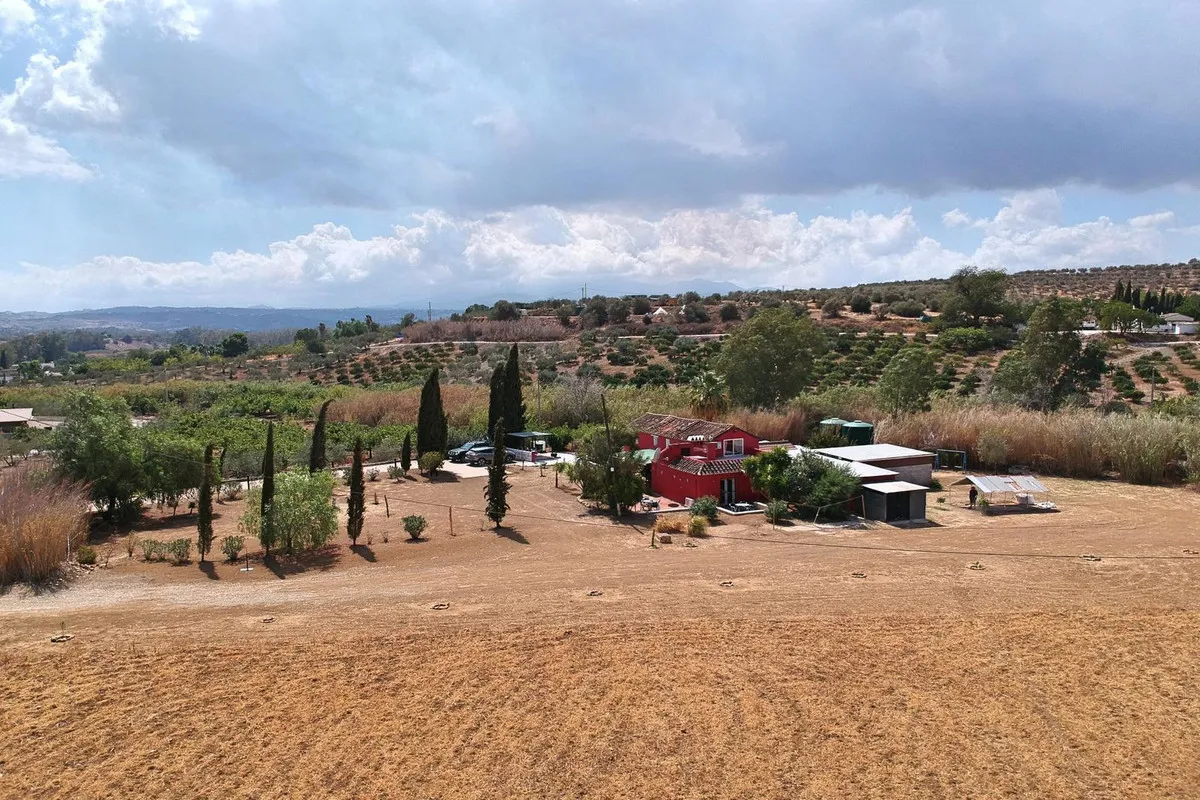 10d90bbb-696f-4982-965b-8db1f0bfba54