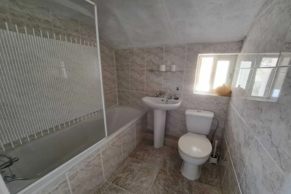 354ac50b-b2ef-43d9-972a-193a5ec42857