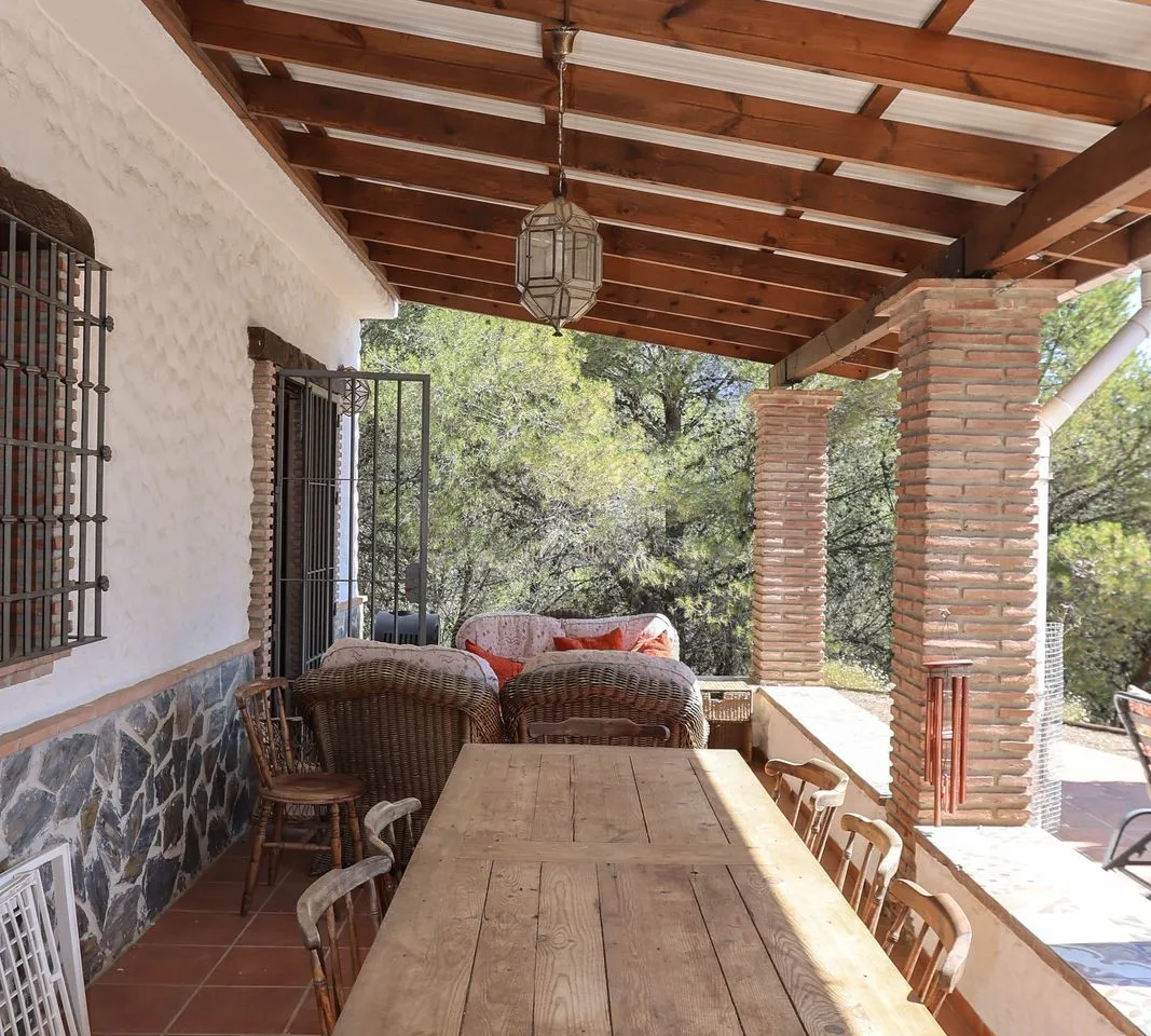 06556213-51f7-4b0e-9371-7f4b8eab4890