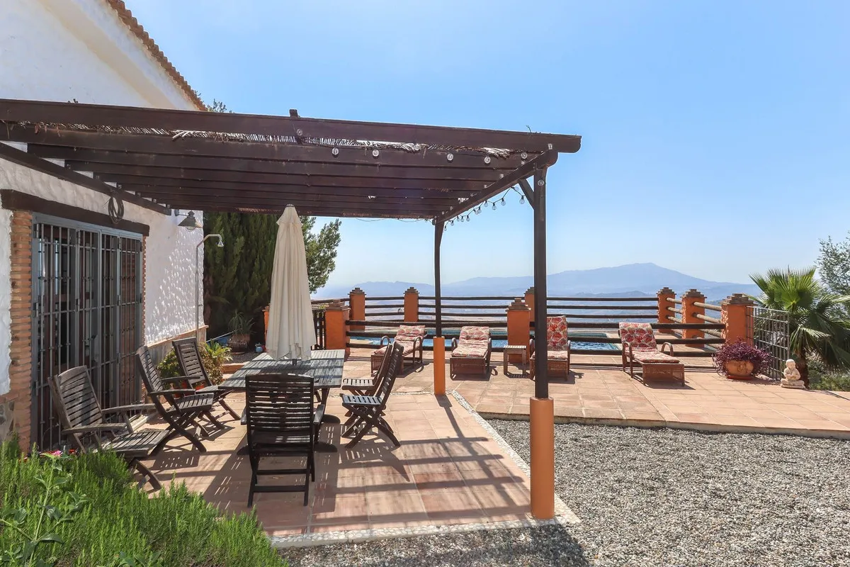 20f250d6-623d-467d-9a9c-8076553e8ec7