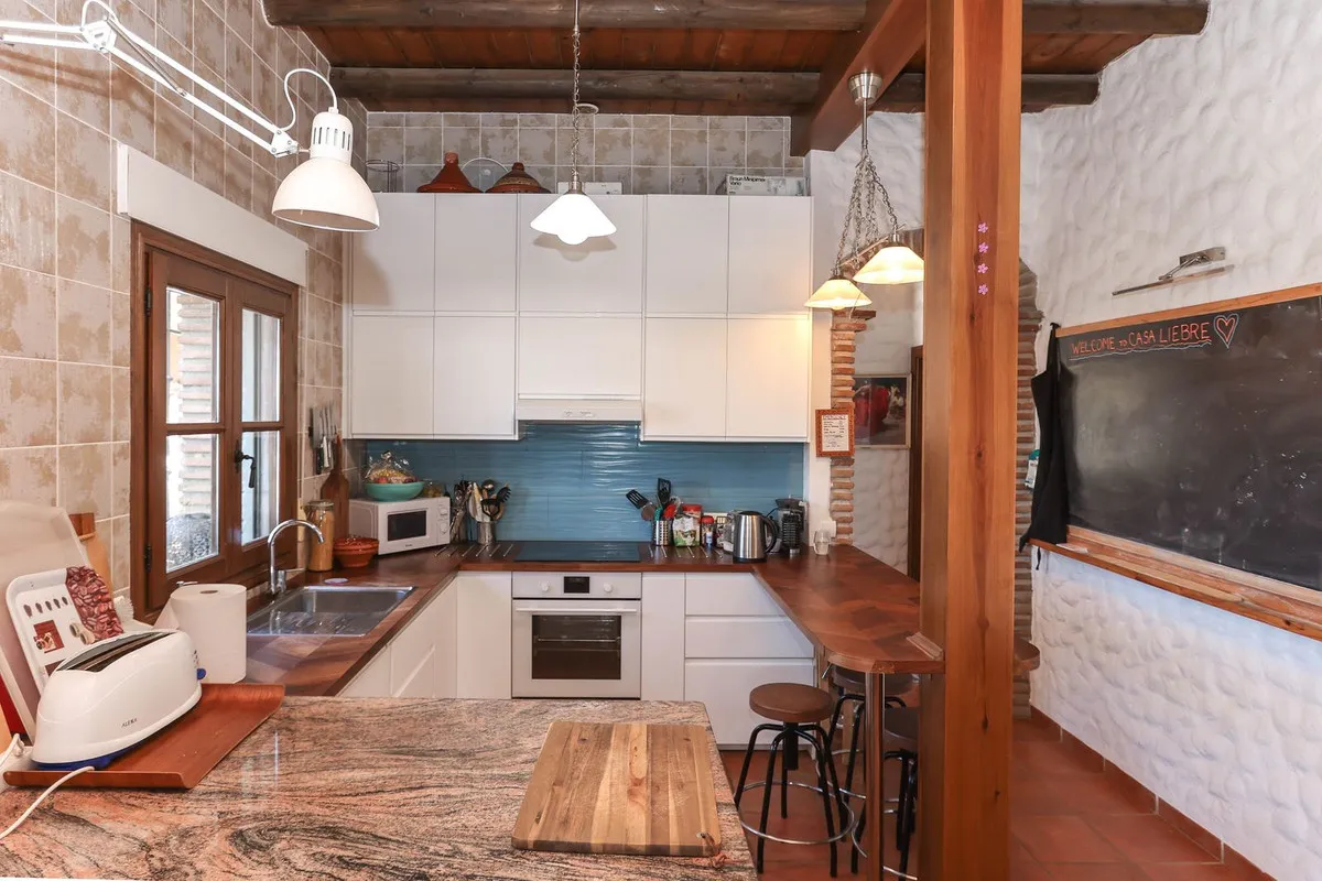 35f639c4-be47-4378-b613-942436a32c73