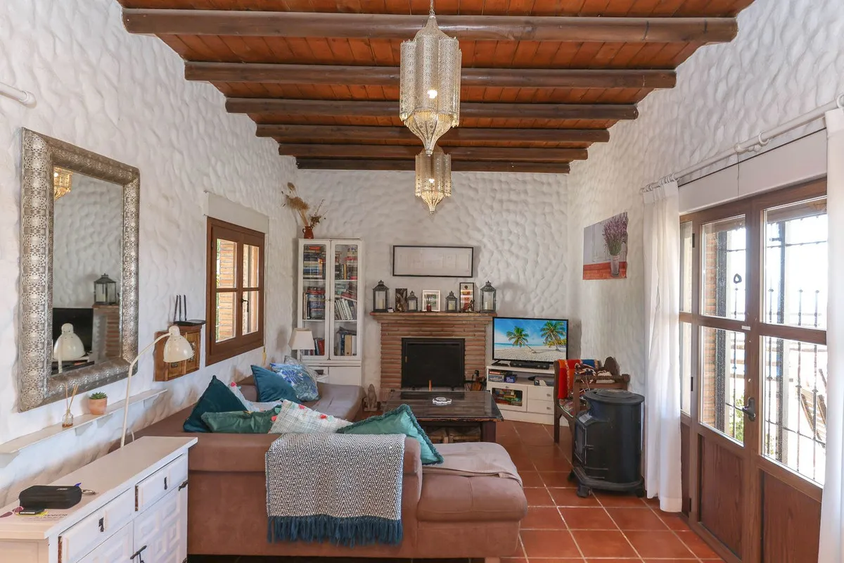 6b4f1a83-f2b0-4470-b759-d2a5cc3d7638