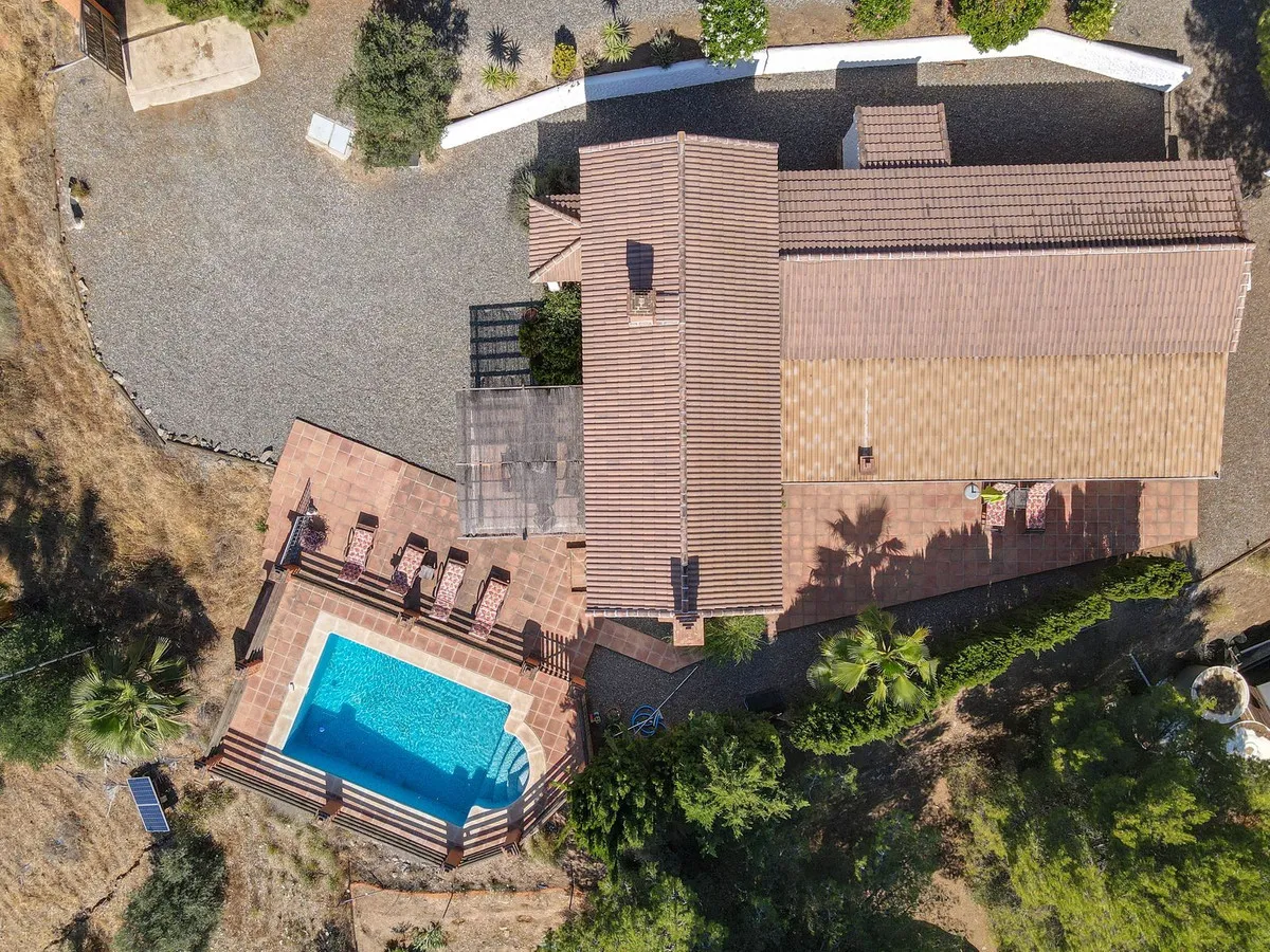 b799d0c1-16ad-4b8a-a159-53c17df95cb7