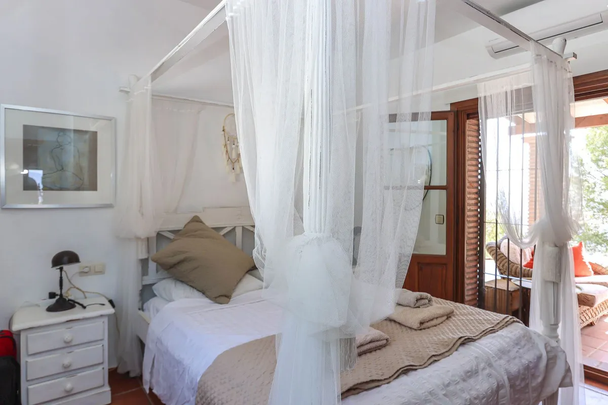 c4532caa-4b53-4f33-845d-80ae12fde1a8