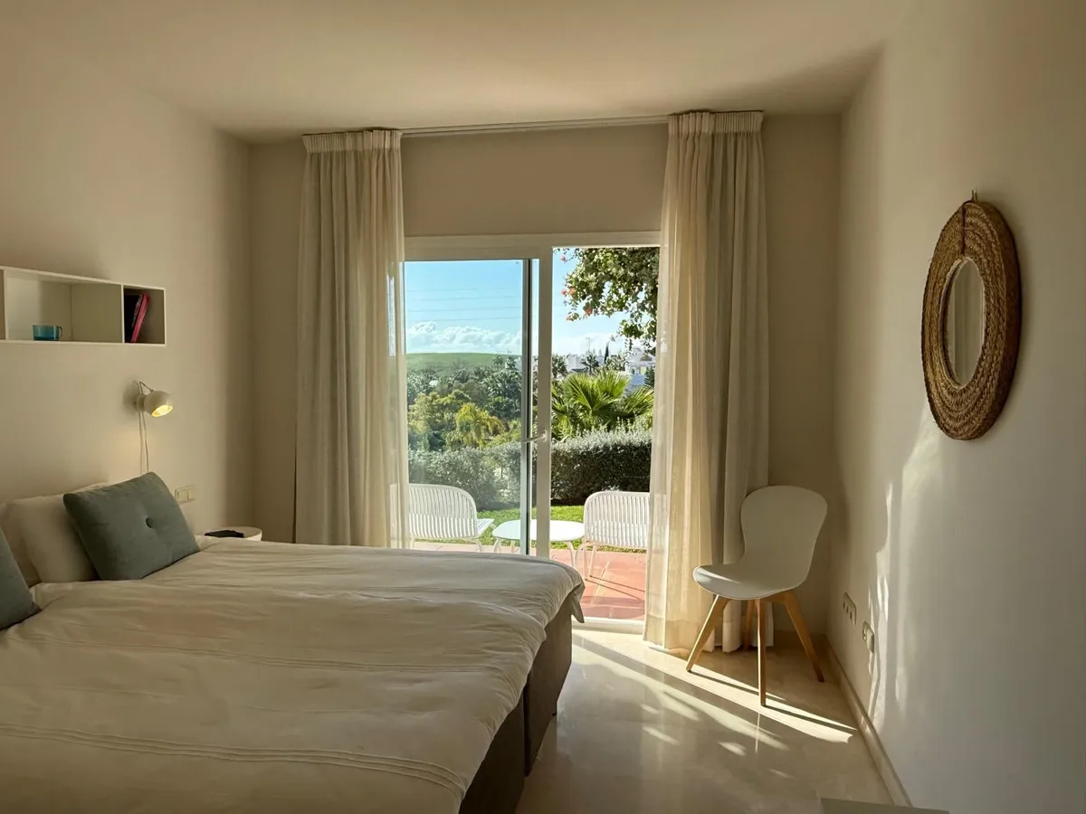 e4e7788c-c74d-4d5a-823c-6fc3b38c853b