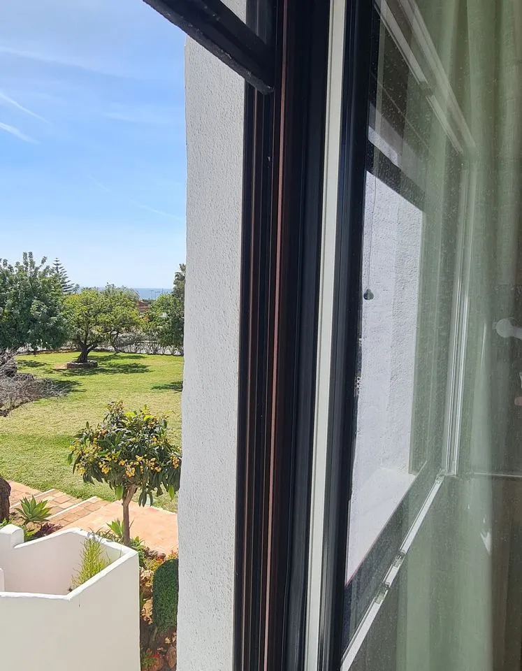 2bc9737e-68a6-43a5-828f-d7e77134e00a