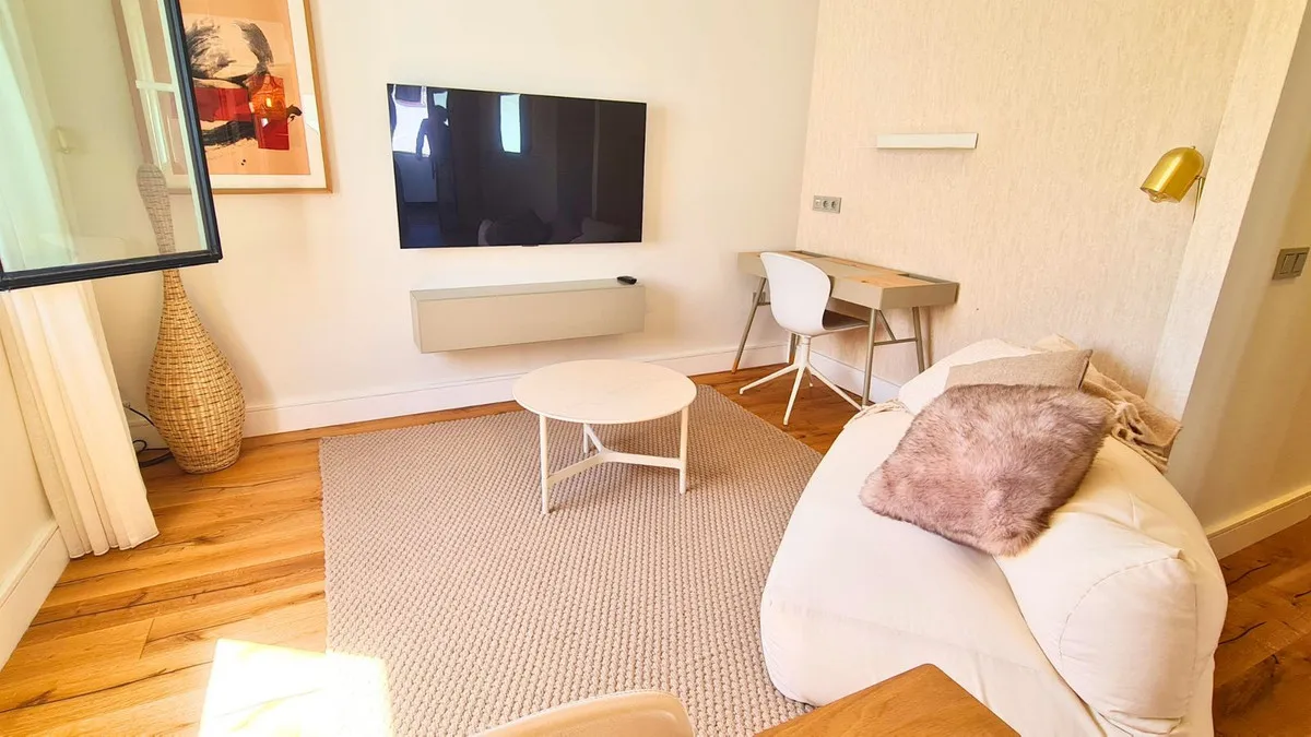 fc8cf3b3-96b0-4c8a-90a4-b813014c9024