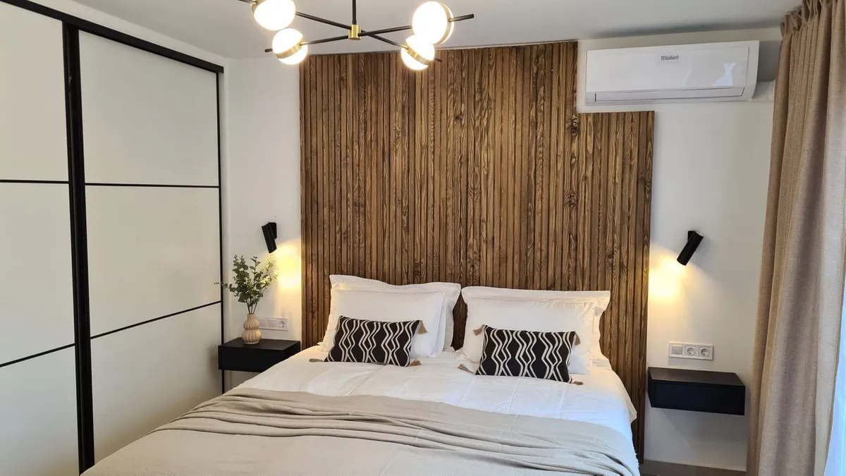 8fb3c700-4099-49fe-aa49-19e7a4b01fc8