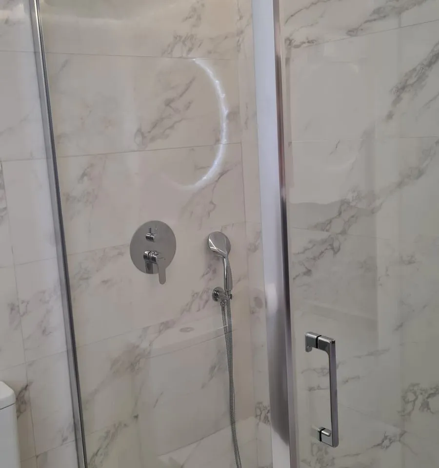 aa2edff9-9ddc-4ab8-90b8-65e8952f843d