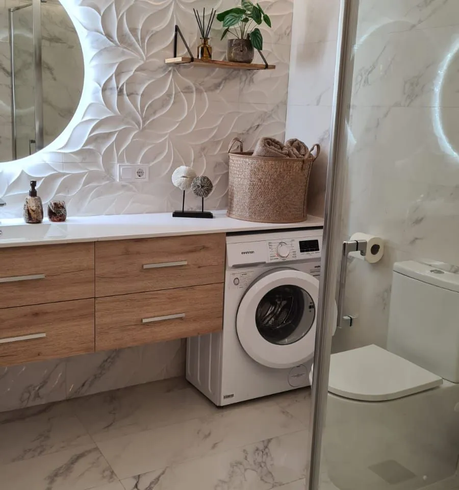 f710ce47-9b36-4a81-94a9-7949de56233e