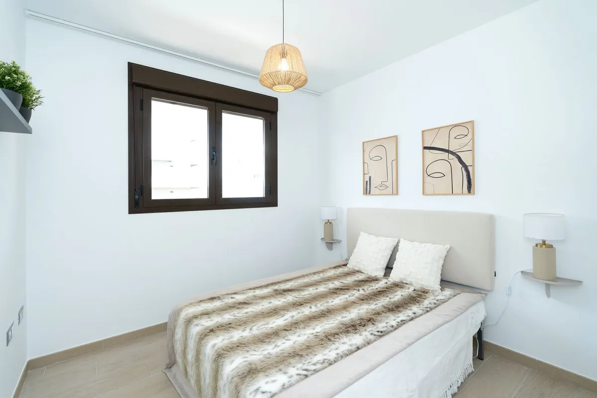 1b535531-b709-4e31-8efb-c5720575f310