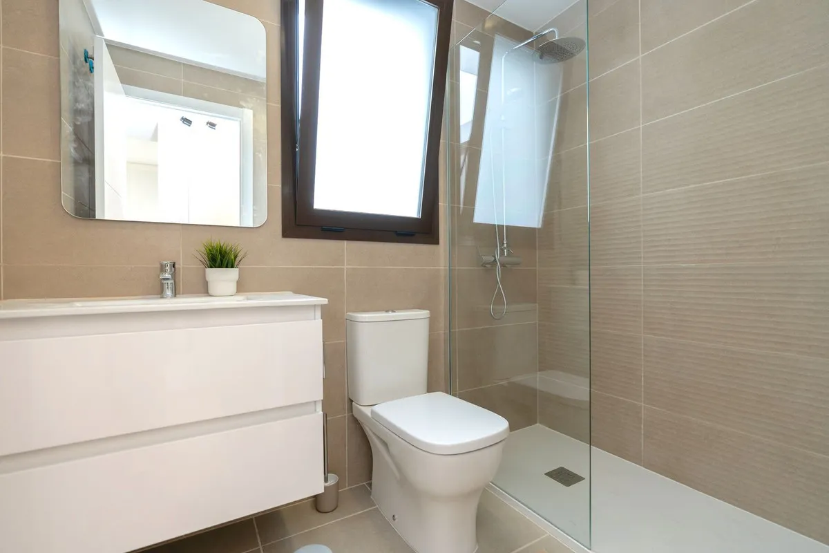 51adf3d0-6723-4fb1-a357-1ac82b46e237