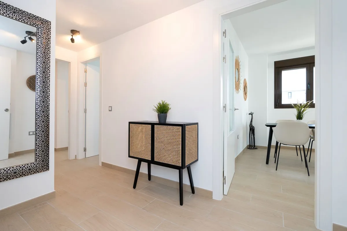 57283351-1fad-4cd4-b1b5-7890f9529271