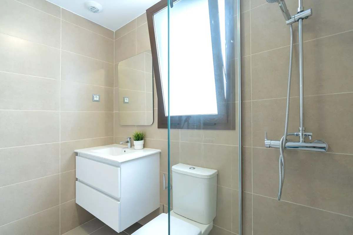 8f8c3b09-c9e5-4b17-aa21-150a9d380b8a