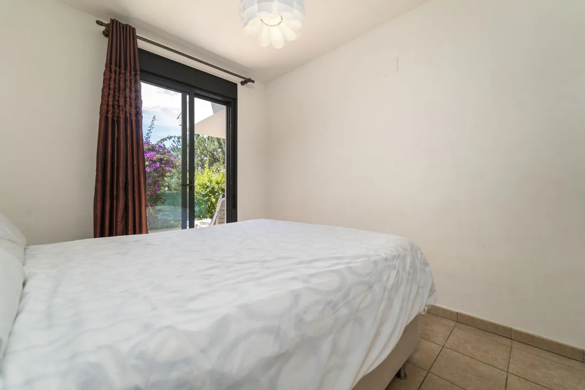 7b50965f-eaef-4829-9088-d327f77d457d