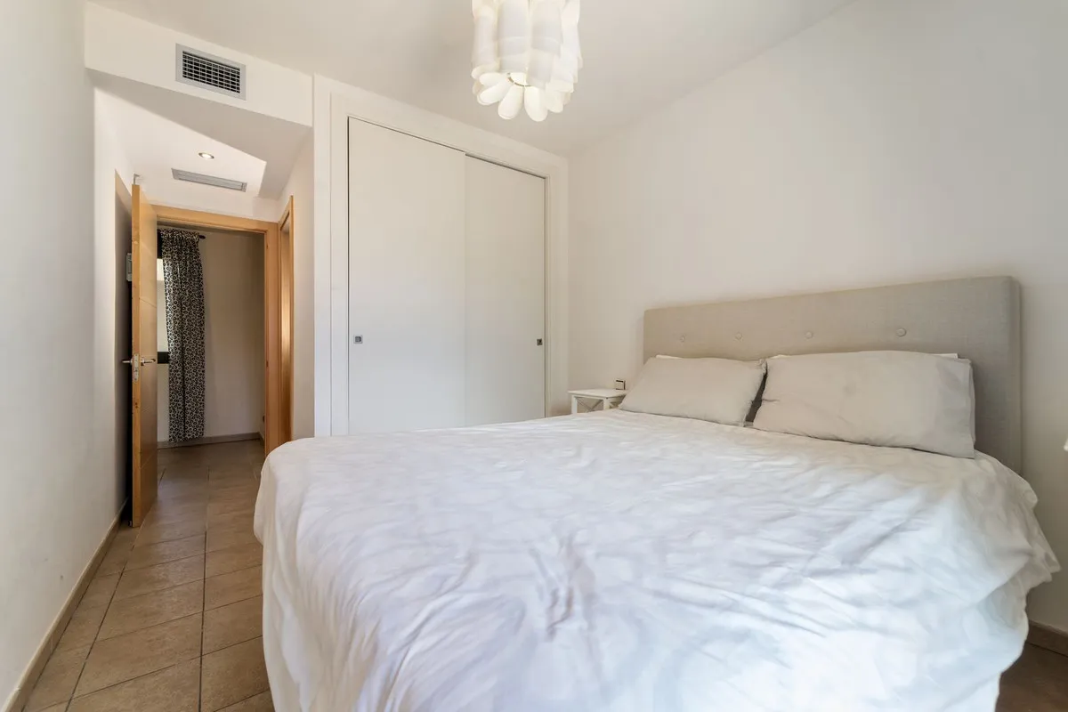 d36c23fe-280a-46b4-b94d-bce20d7f3186