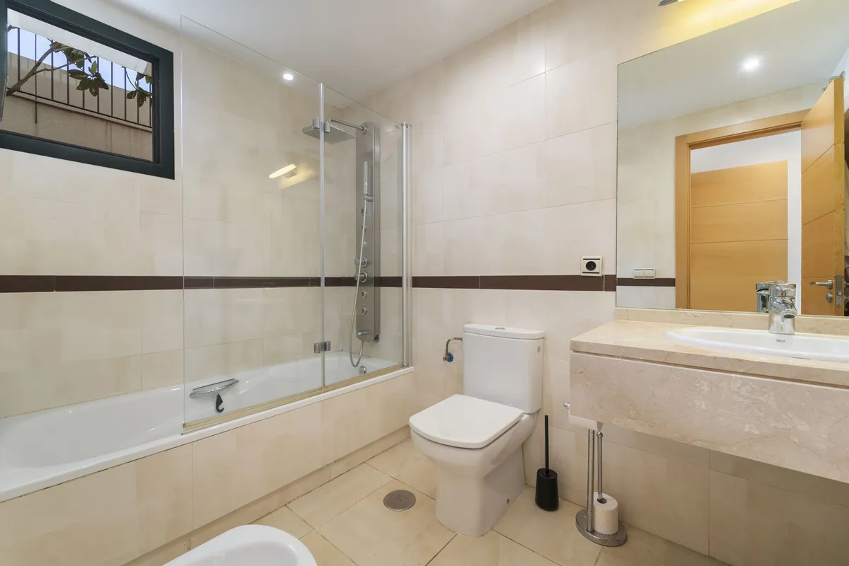 febca105-8b6f-49d3-9218-44170d7ee331