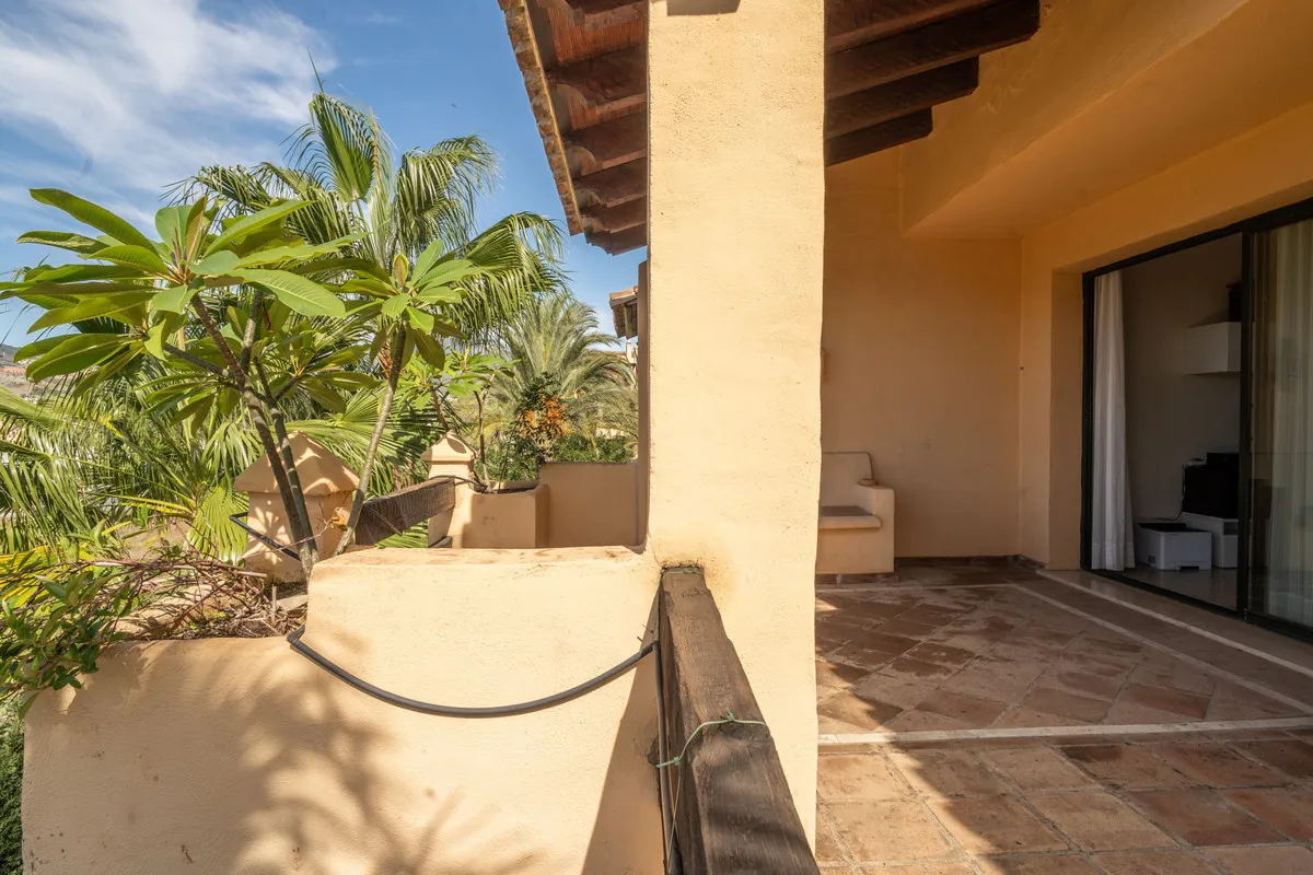 64890741-0fdd-4213-bbdf-b8373c49d03d