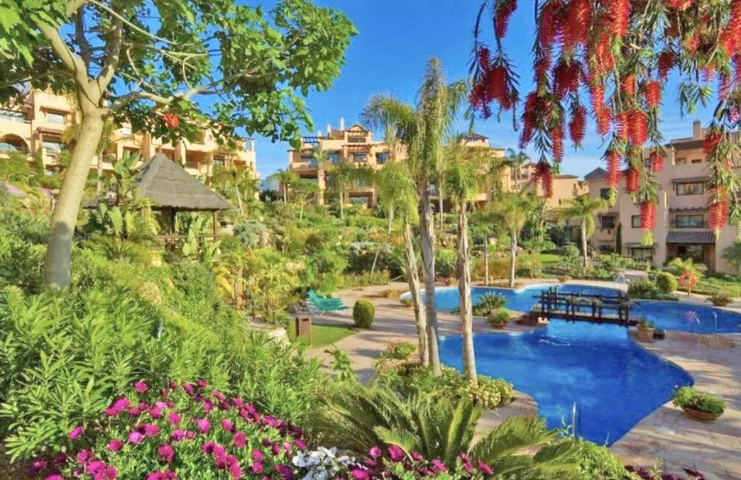 6bc024b5-0274-4e62-bd49-8ae616a9e552