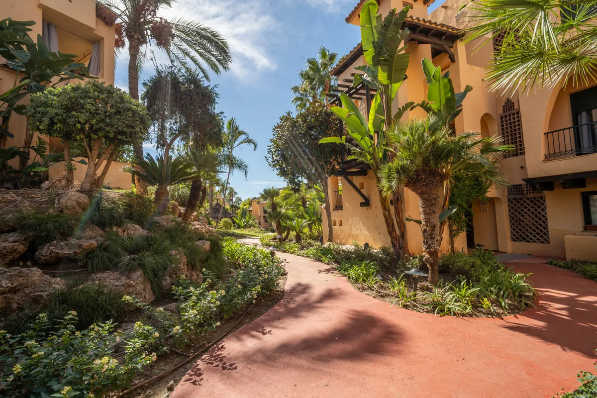 9d408d17-9941-44fc-a716-d6554b33c87a