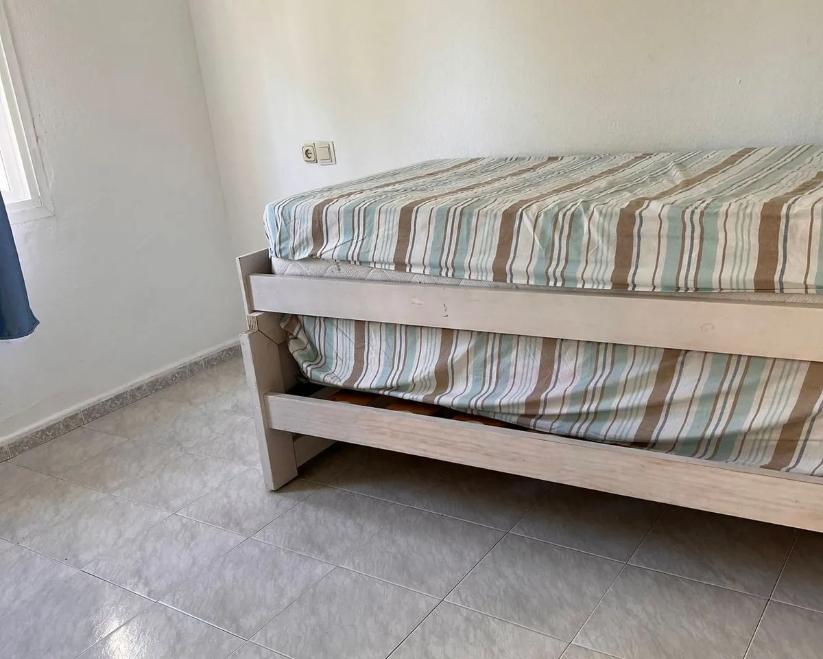 b74f6009-1b71-4b54-b685-059b514270fe